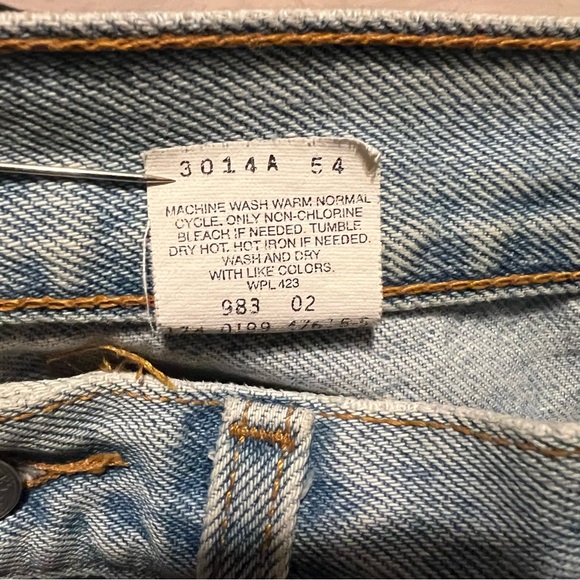 Levi’s 512 Slim Fit Straight Leg Jeans - Picture 13 of 13